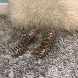 Gold Steve Madden heels NWT
